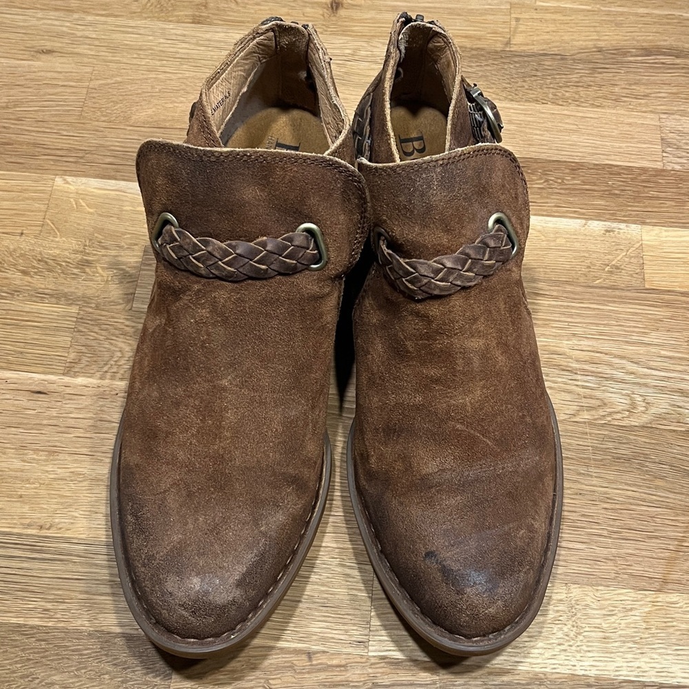 Born Brown Suede w / Braided Leather Trim Sylvia Ankle Booties Boots Women’s 9.5 - Picture 9 of 16